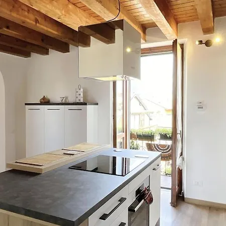 Διαμέρισμα Nest On The Roofs - Affitti Brevi Italia Lecco